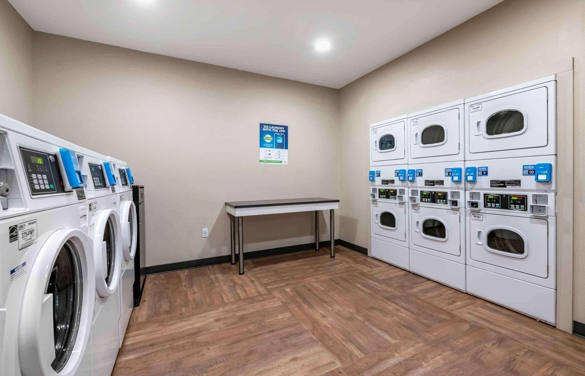Extended Stay America Premier Suites - Tampa - Fairgrounds - Casino エクステリア 写真